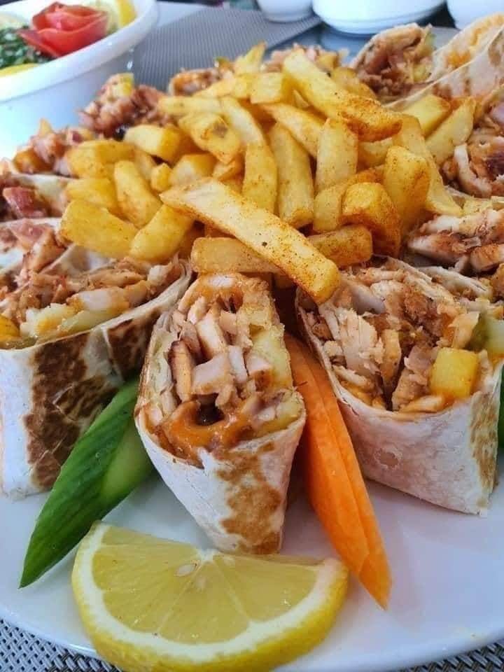 وجبة شاورما دجاج